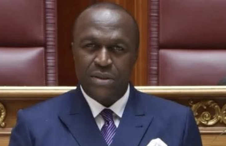 Le roi de la télé : Mort de Consty Eka, célèbre animateur camerounais et  figure panafricaine 