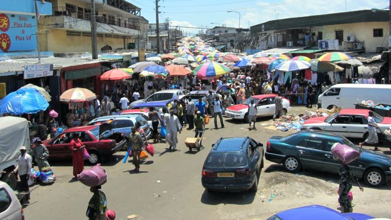 Gabon : l’occupation anarchique du domaine communal, un casse-tête pour les municipalités
