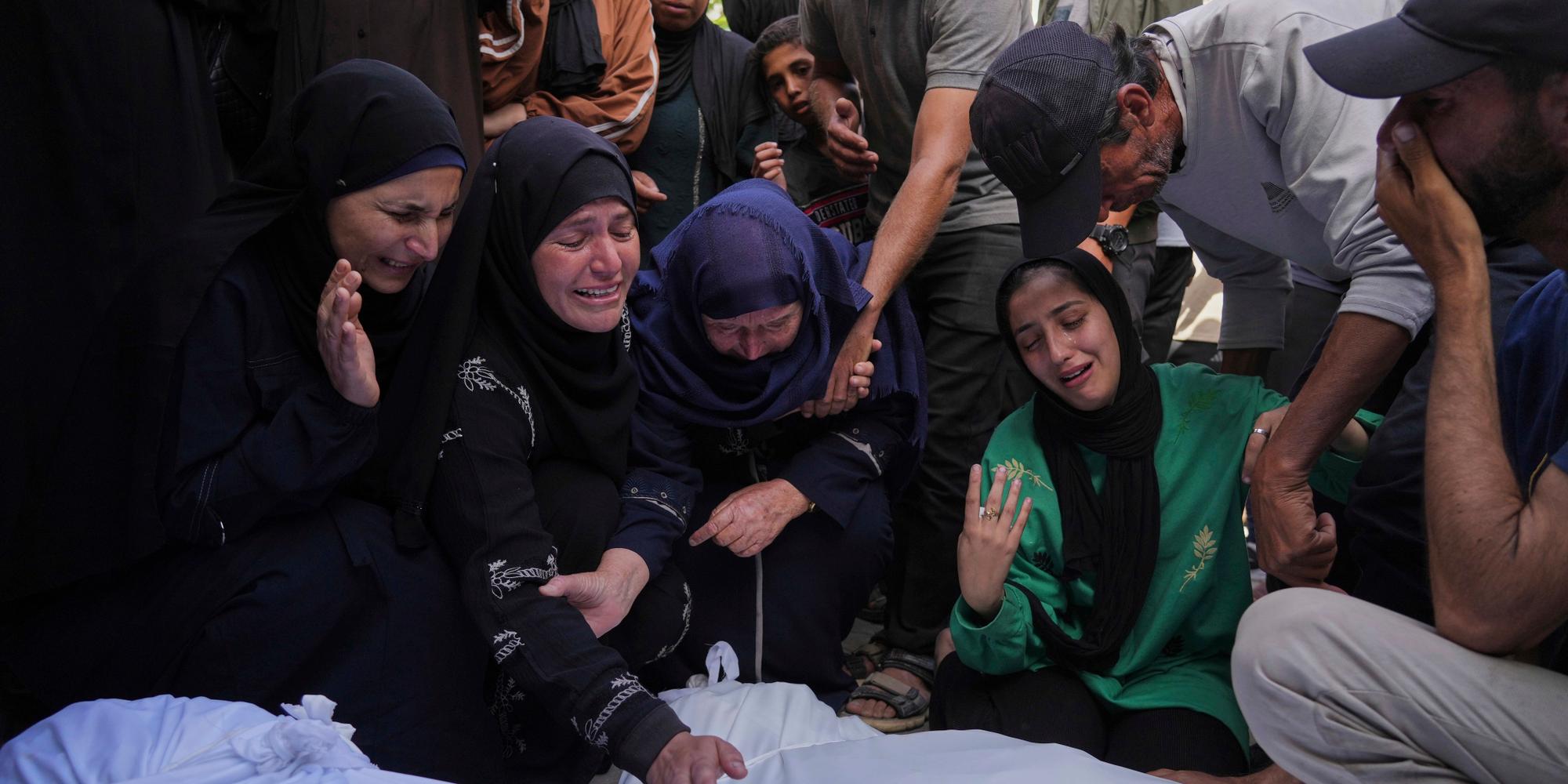 Guerre à Gaza : plus de 50 morts dans les derniers bombardements ; l’armée israélienne émet un ordre d’évacuation pour Khan Younès