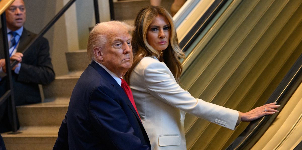 Panne d'escalator, prompteur, sonorisation... Donald Trump réclame une enquête pour 