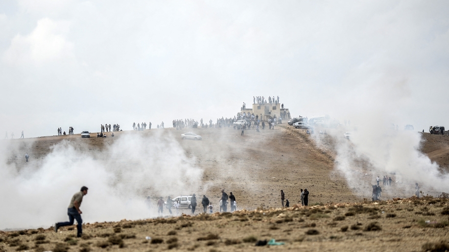 Trois Américains tués en Syrie dans une embuscade revendiquée par l’Etat islamique, Donald Trump promet de riposter