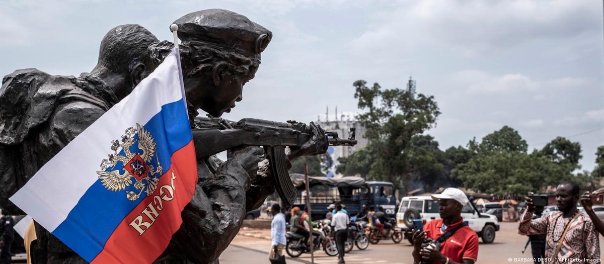 Le business du désespoir : ces jeunes africains recrutés par la Russie pour combattre sur le front en Ukraine