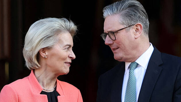 Ukraine : Ursula von der Leyen annonce un « plan complet de réarmement » de l'UE