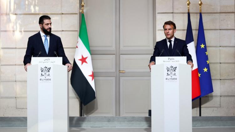 Emmanuel Macron a reçu ce mercredi à l'Elysée, Ahmed al-Charaa, le dirigeant syrien par intérim.
