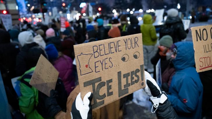 À Minneapolis, Donald Trump cède à la pression avec l’annonce du retrait progressif d’agents fédéraux