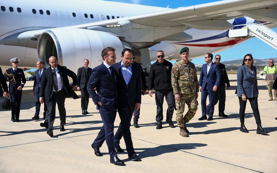 Guerre au Moyen-Orient : Emmanuel Macron attendu cet après-midi sur le porte-avions « Charles de Gaulle »