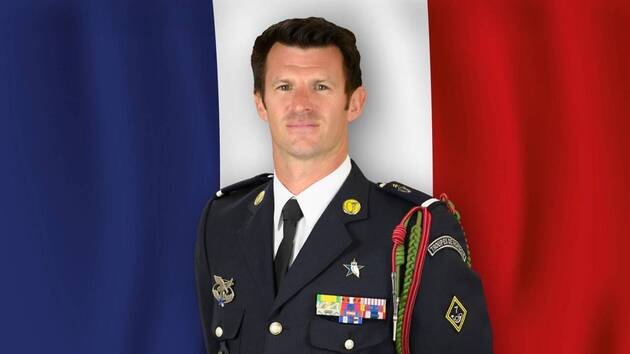 Guerre au Moyen-Orient : qui était l’adjudant-chef Arnaud Frion, militaire français tué lors d’une attaque en Irak ?