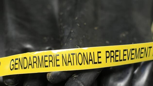 Fait divers :Un homme soupçonné d’avoir tué sa compagne et d’avoir tenté de maquiller la scène en suicide près de Marseille